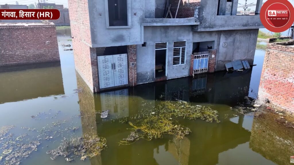 संत रामपाल जी महाराज का गंगवा (हिसार) में बाढ़ राहत अभियान