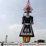 दिल्ली के द्वारका में दशहरे पर जलाया गया 211 फीट लंबा रावण का पुतला 